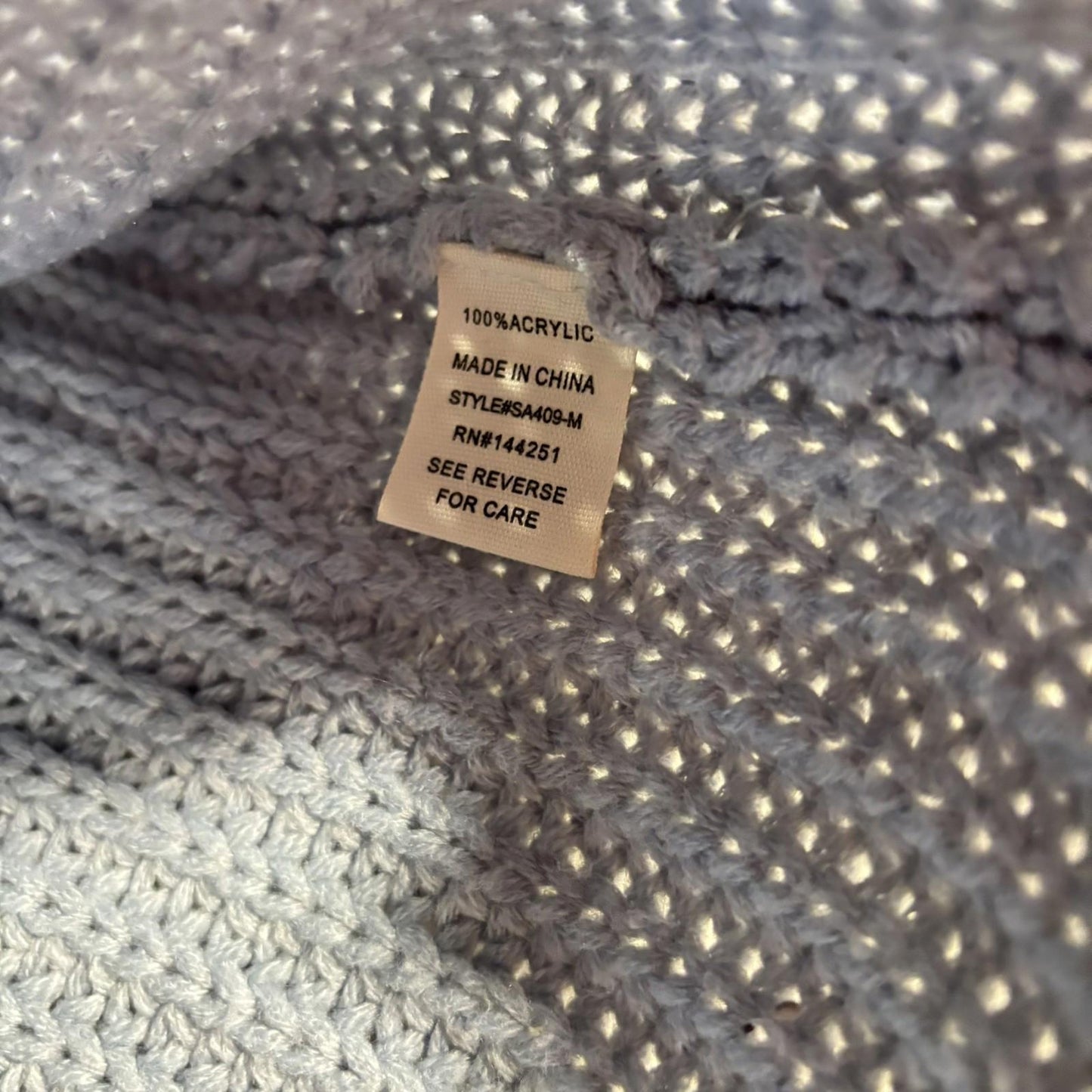 Moon & Madison Blue Puff Balloon Dot Sleeve Cropped Sweater Cozy Medium