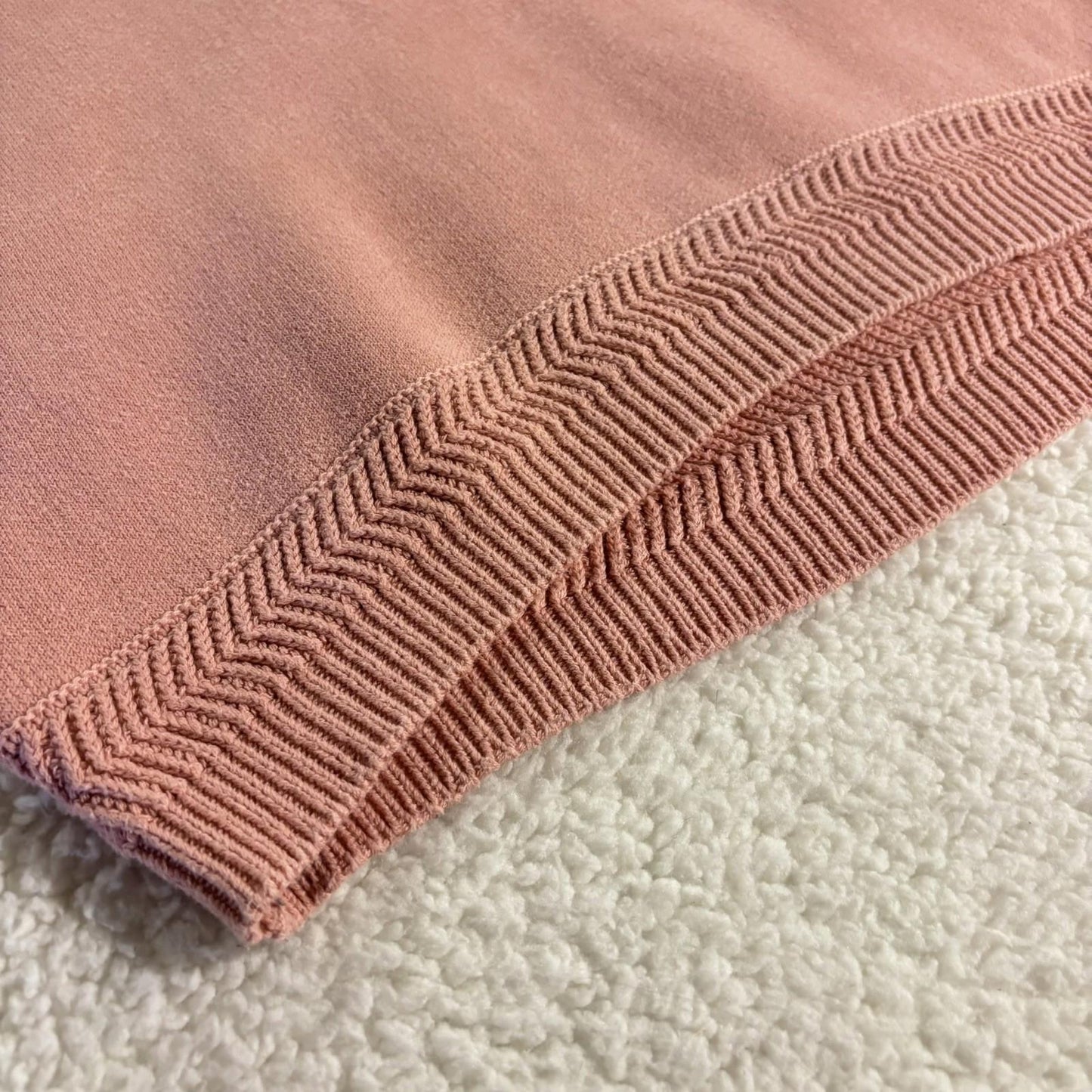 Moussy Cropped Pink Sweater One Size 3/4 Sleeve Classic Cozy Preppy