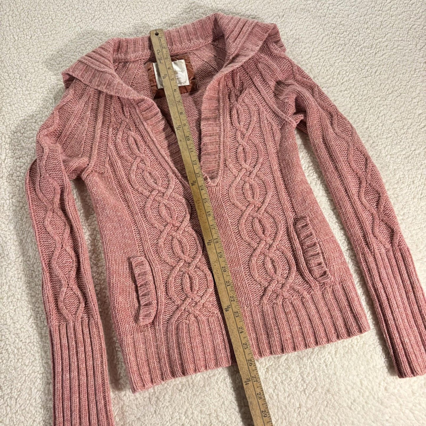 American Eagle Outfitters Sweater Womens L Y2K Cable Knit V Neck Vintage Pink