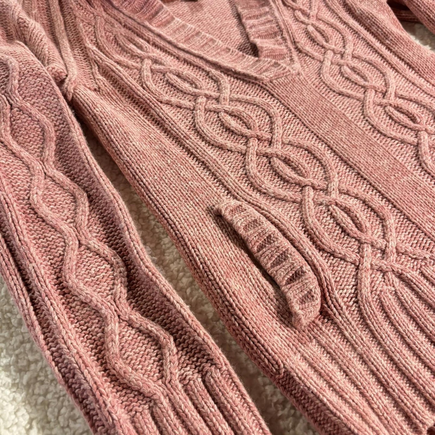 American Eagle Outfitters Sweater Womens L Y2K Cable Knit V Neck Vintage Pink