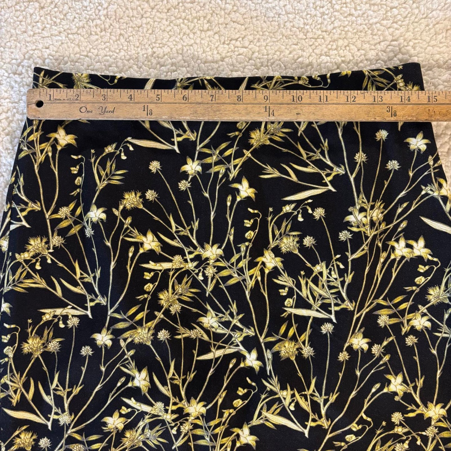 Banana Republic Women's Stretch Pencil Skirt Yellow Floral Print, Size 6 Office