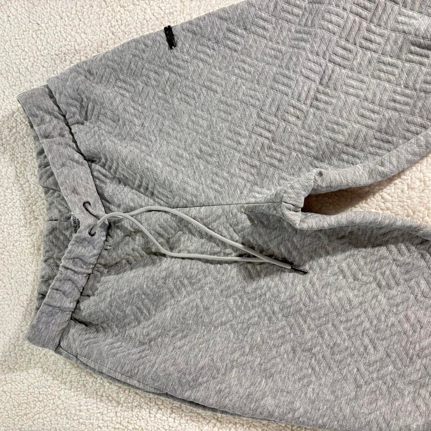Nine West Women’s Active Quilted Joggers, Drawstring, Athleisure, Gray, Large