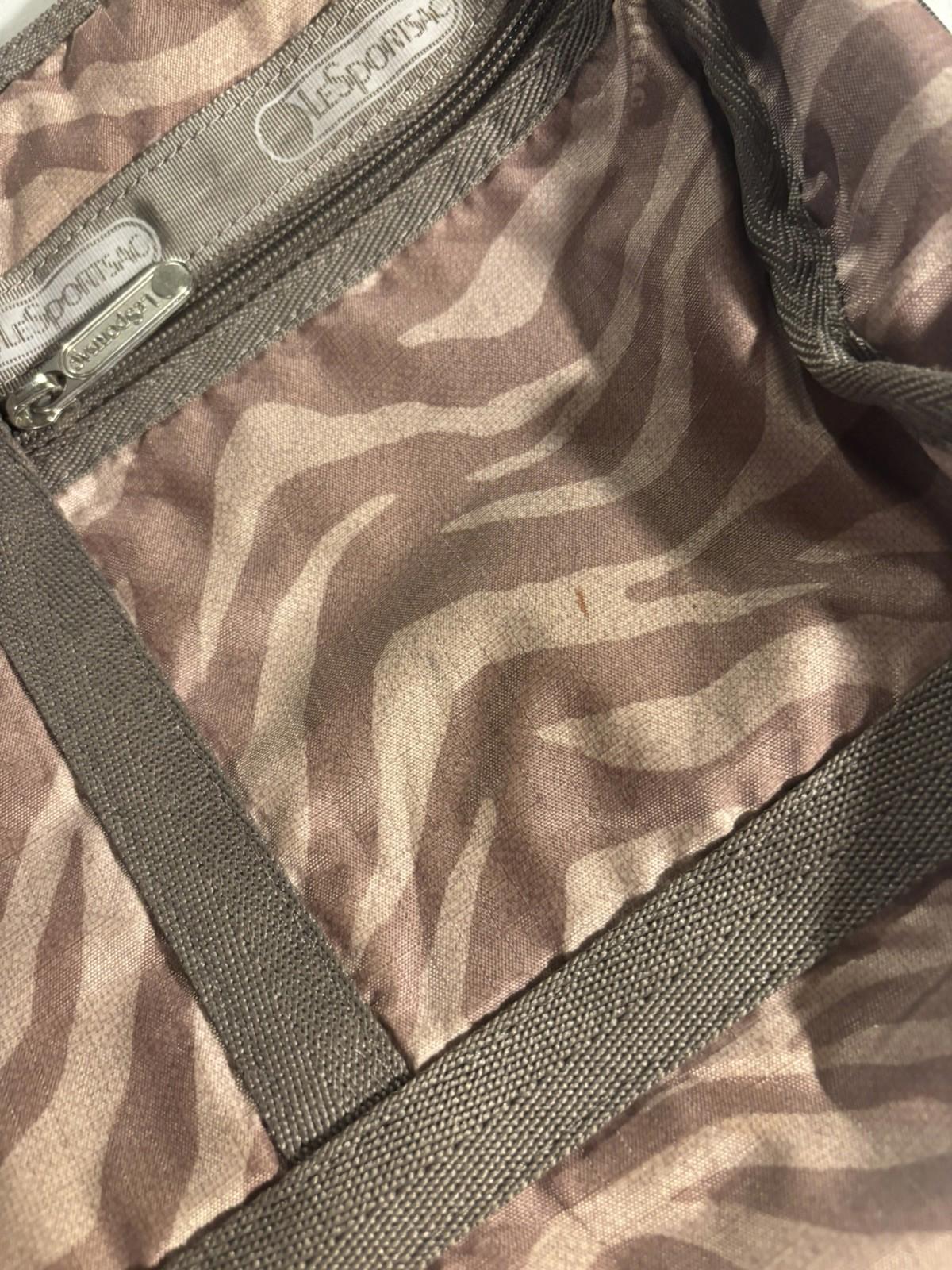 LeSportSac Everyday Expandable Crossbody Shoulder Bag Purse w/ Pouch Zebra print